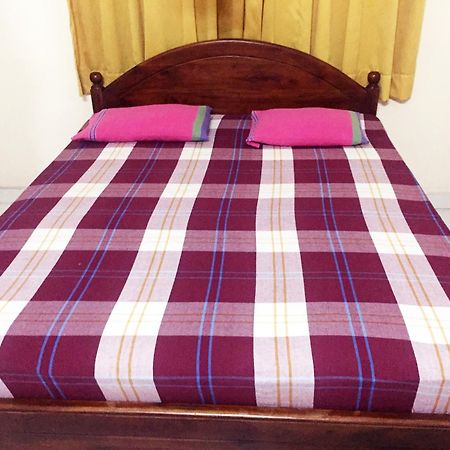 Mccarthy Guesthouse Kandy Bagian luar foto