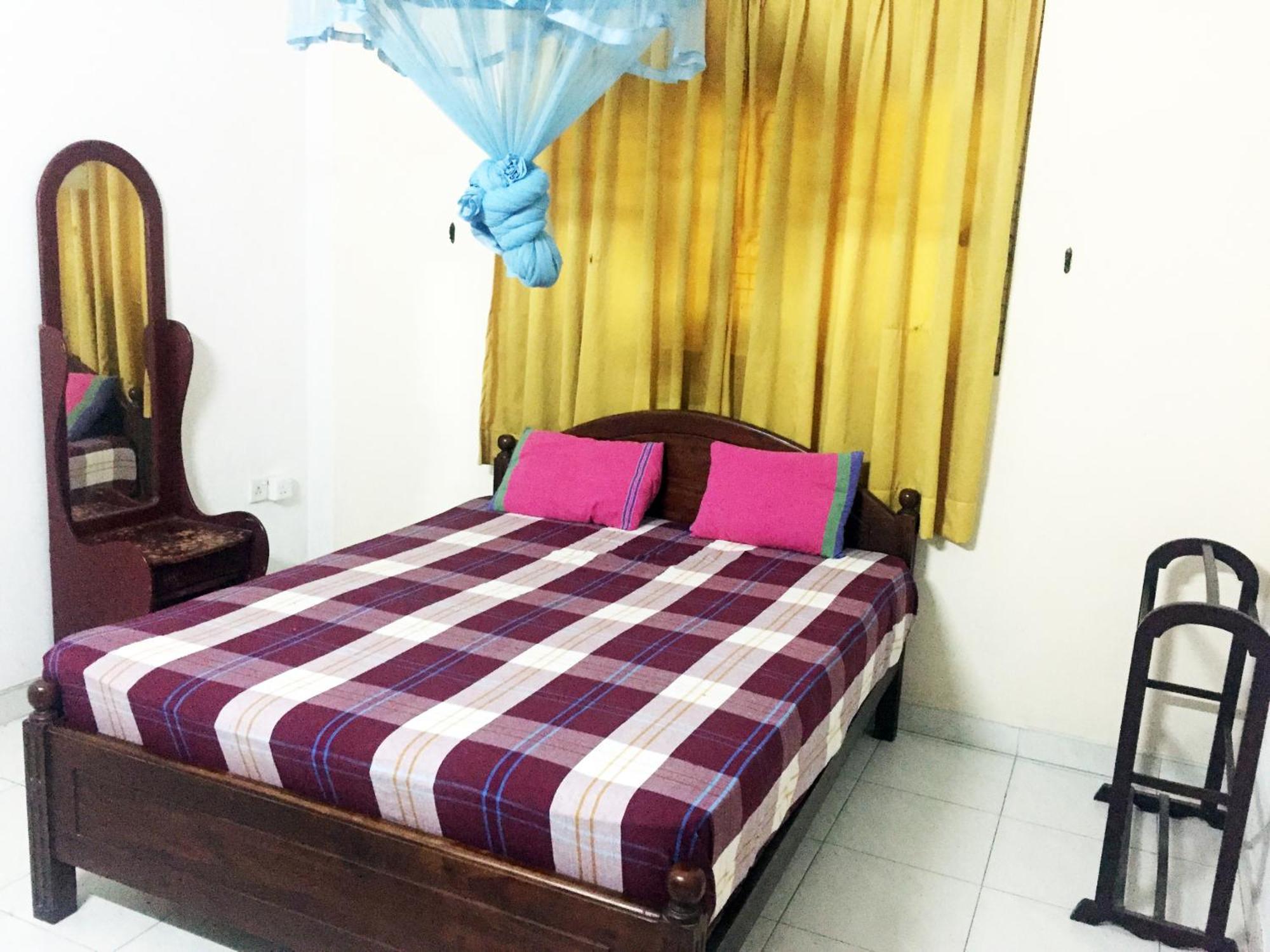 Mccarthy Guesthouse Kandy Bagian luar foto